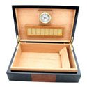 Stained Teak Veneer 25-Cigar Humidor